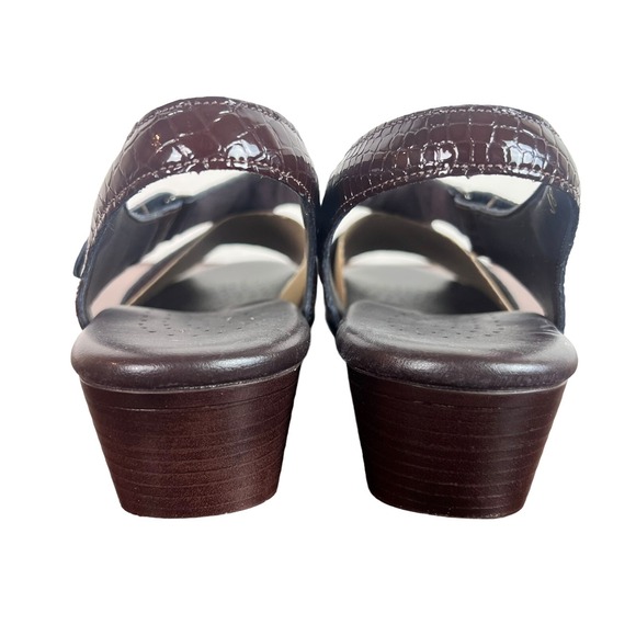 SAS Suntimer Sandals Women's 8 Narrow Brown Patent Leather Croc Block Heels - Picture 10 of 16
